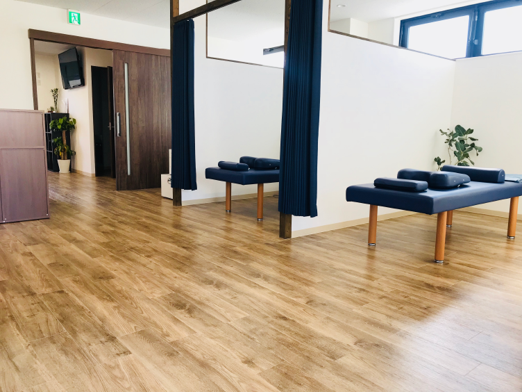 新しく清潔で快適な院内